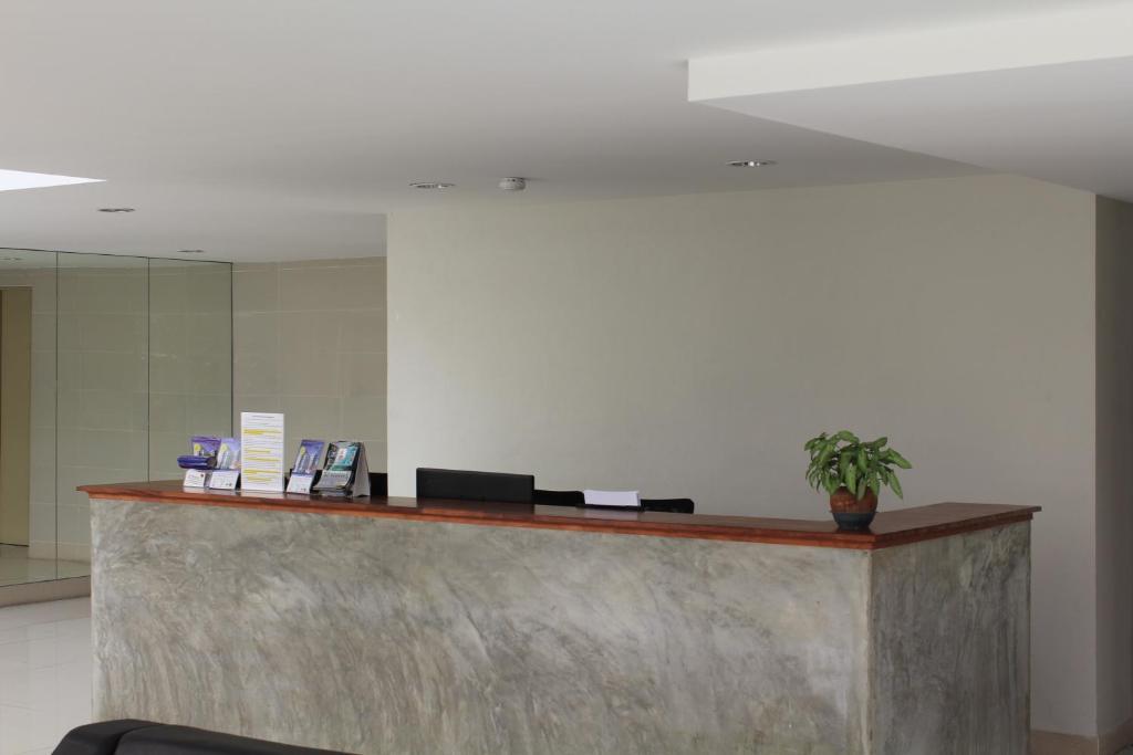 Utd Apartments Sukhumvit Ban Khlong Nang Li Esterno foto