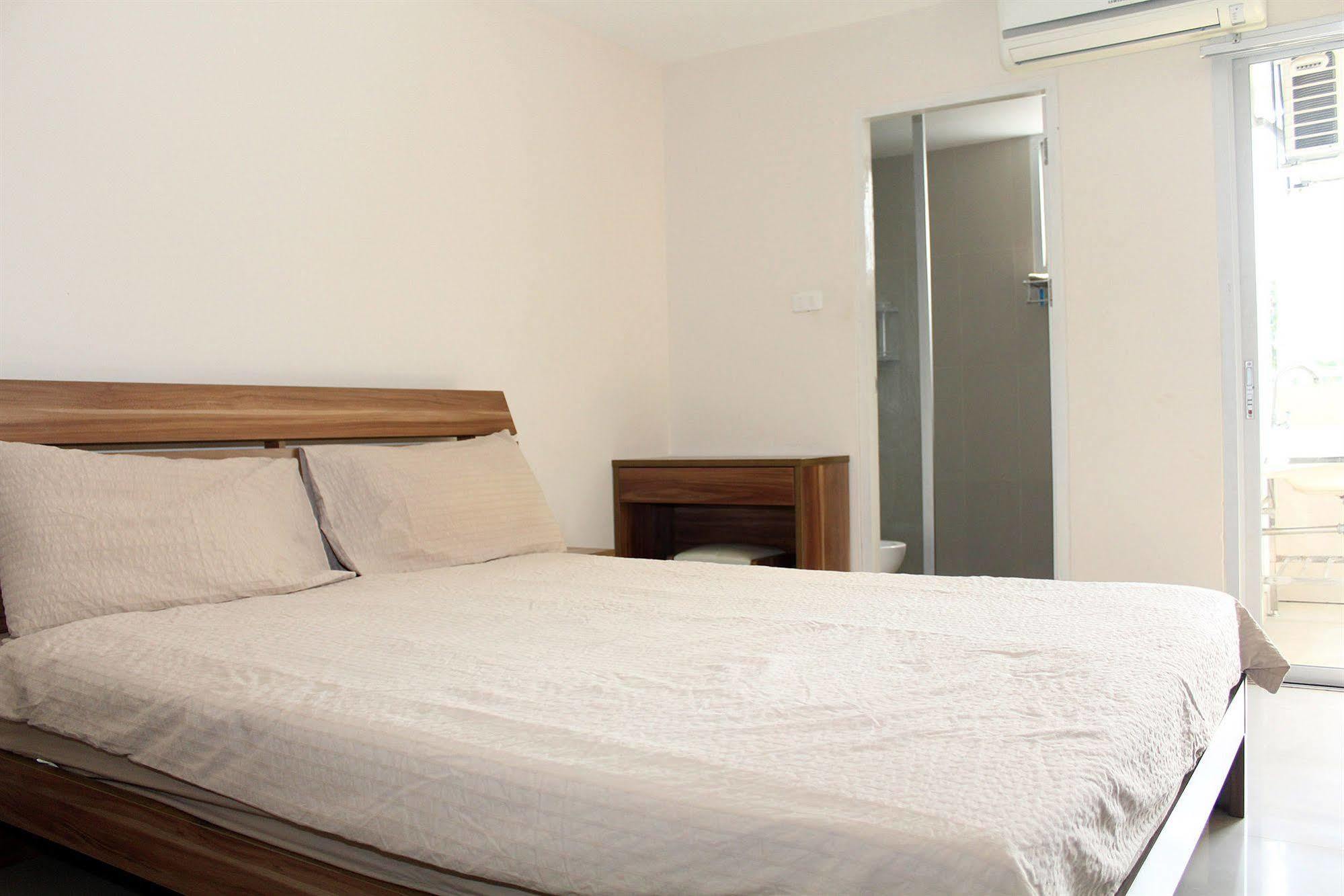 Utd Apartments Sukhumvit Ban Khlong Nang Li Esterno foto